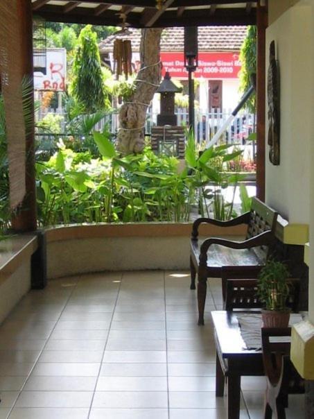 Monginsidi Syariah Malioboro Redpartner